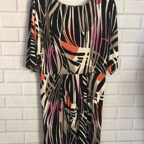 🔶Cache dress🔶 - Picture 2 of 3